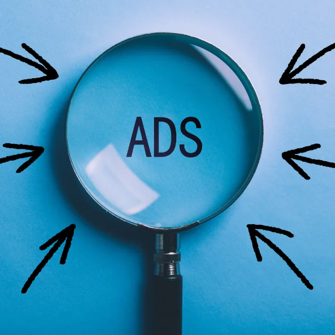 Kaca pembesar bertuliskan ADS